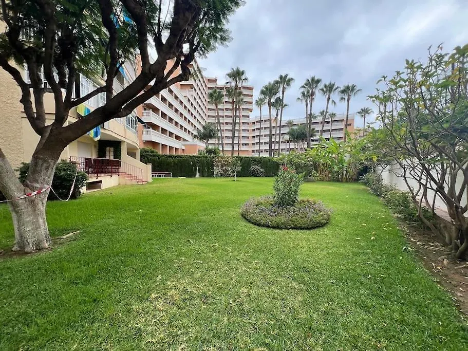 아파트 Apartamento En Paseo Maritimo De 토레몰리노스